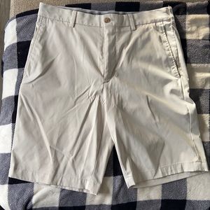 Walter Hagen golf shorts